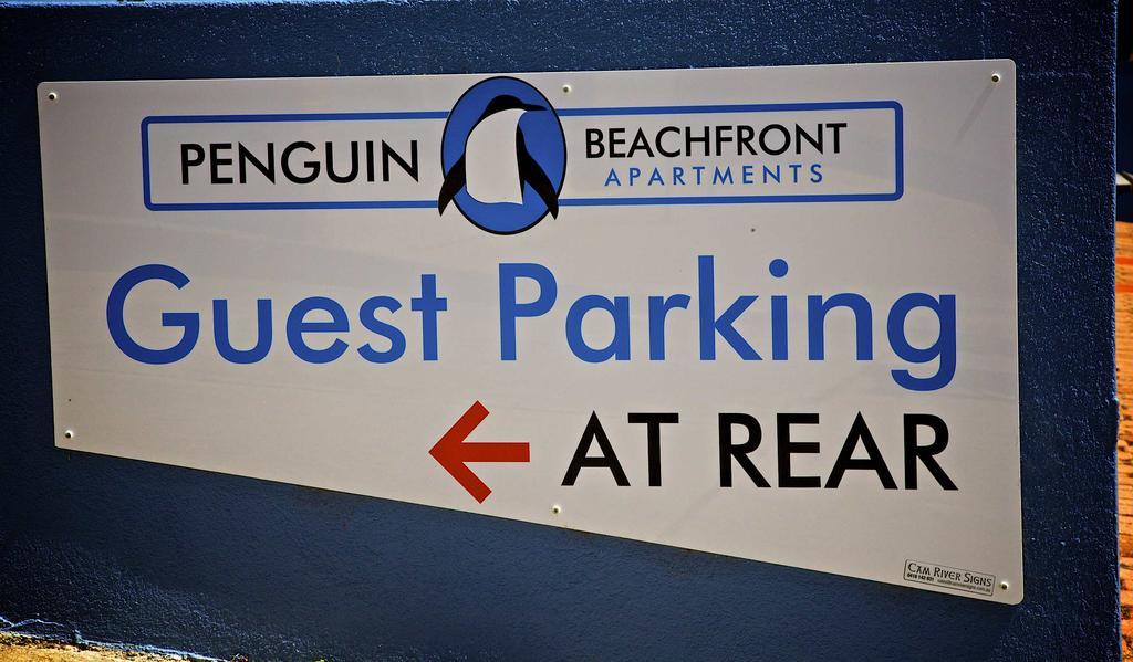 Penguin Beachfront Apartments Rum bild