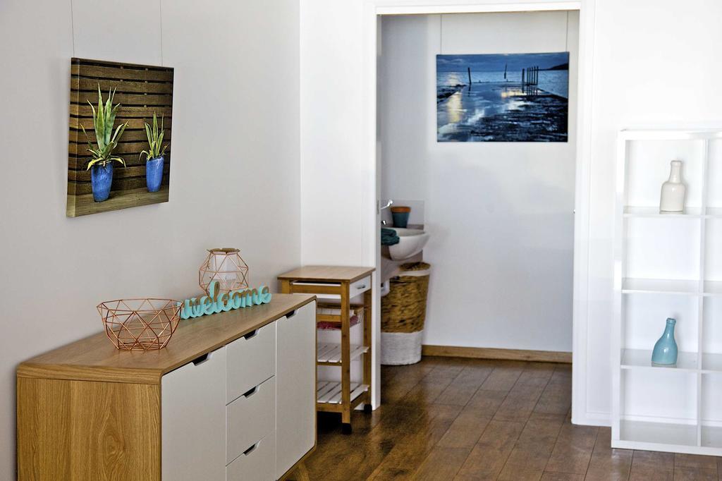 Penguin Beachfront Apartments Rum bild