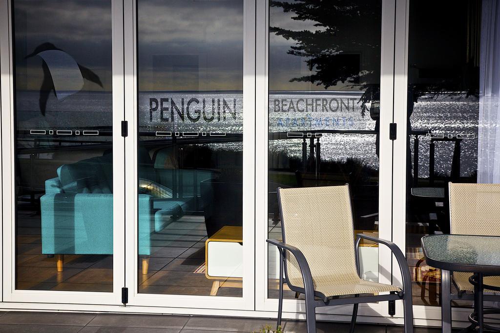 Penguin Beachfront Apartments Exteriör bild